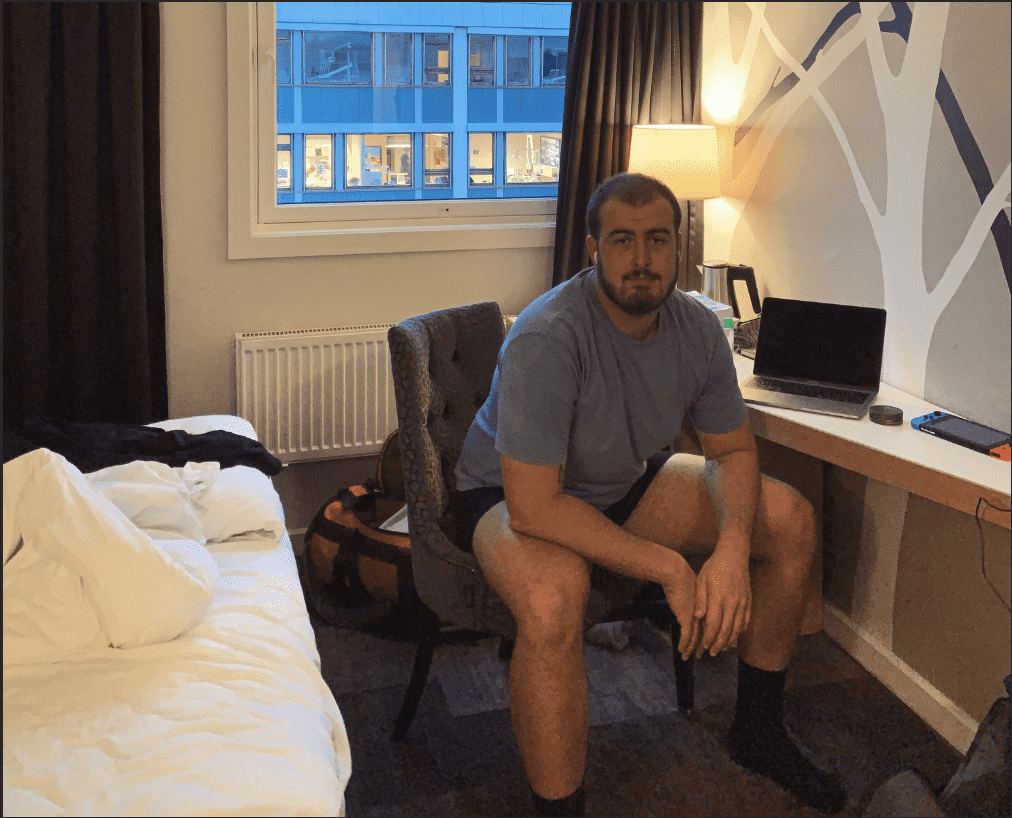 Radiojournalist Herman er isolert på et hotell i Trondheim